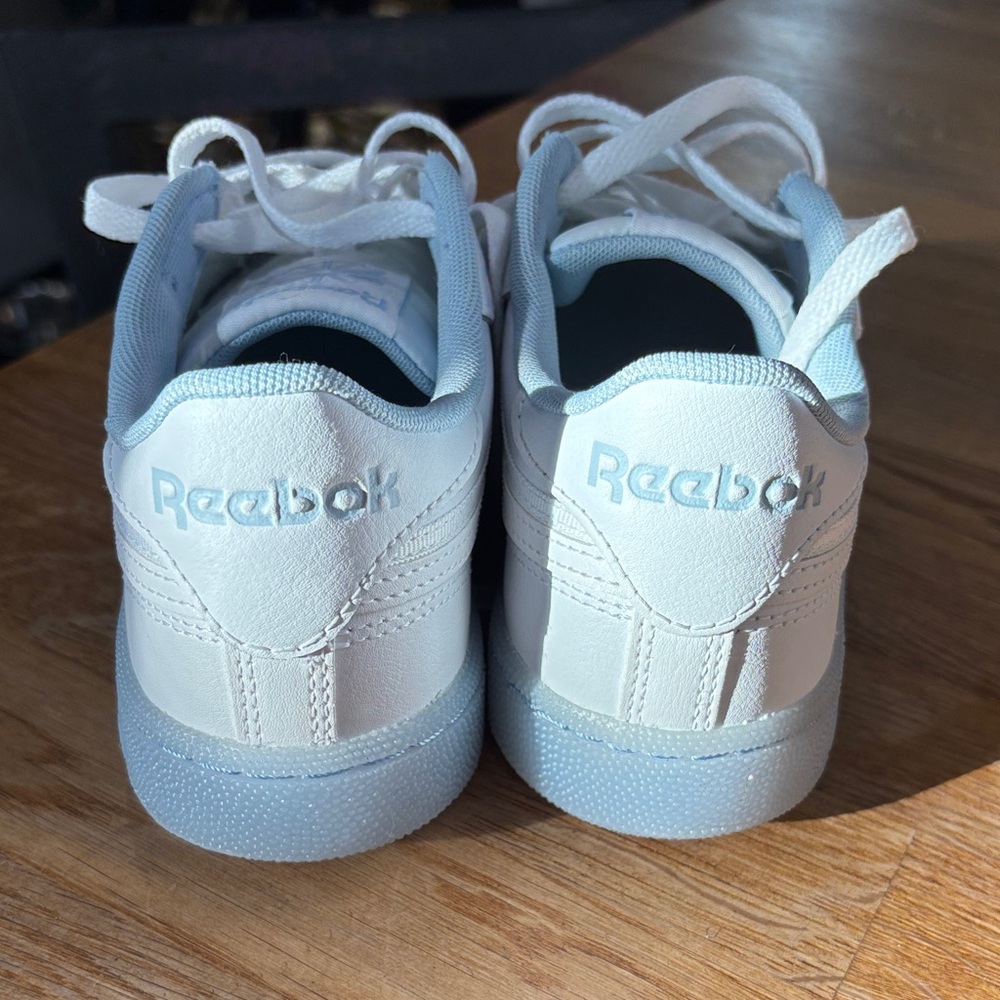 Reebok White and Blue Sneakers - Picture 4 of 5